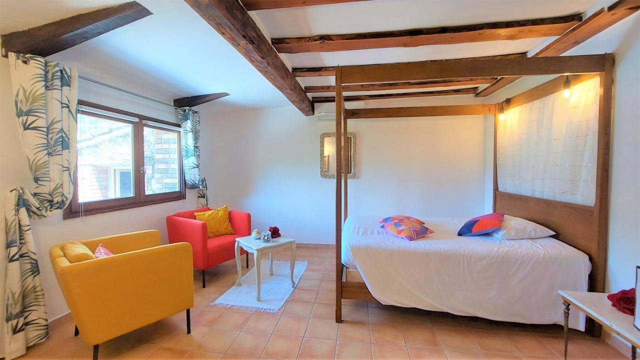 مبيت وإفطار Taradeau La Bergerie Du Moulin (Adults Only) المظهر الخارجي الصورة
