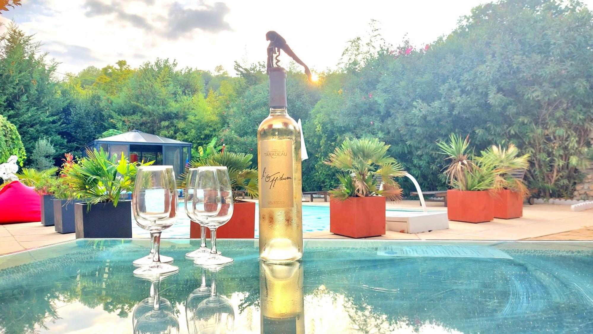 مبيت وإفطار Taradeau La Bergerie Du Moulin (Adults Only) المظهر الخارجي الصورة
